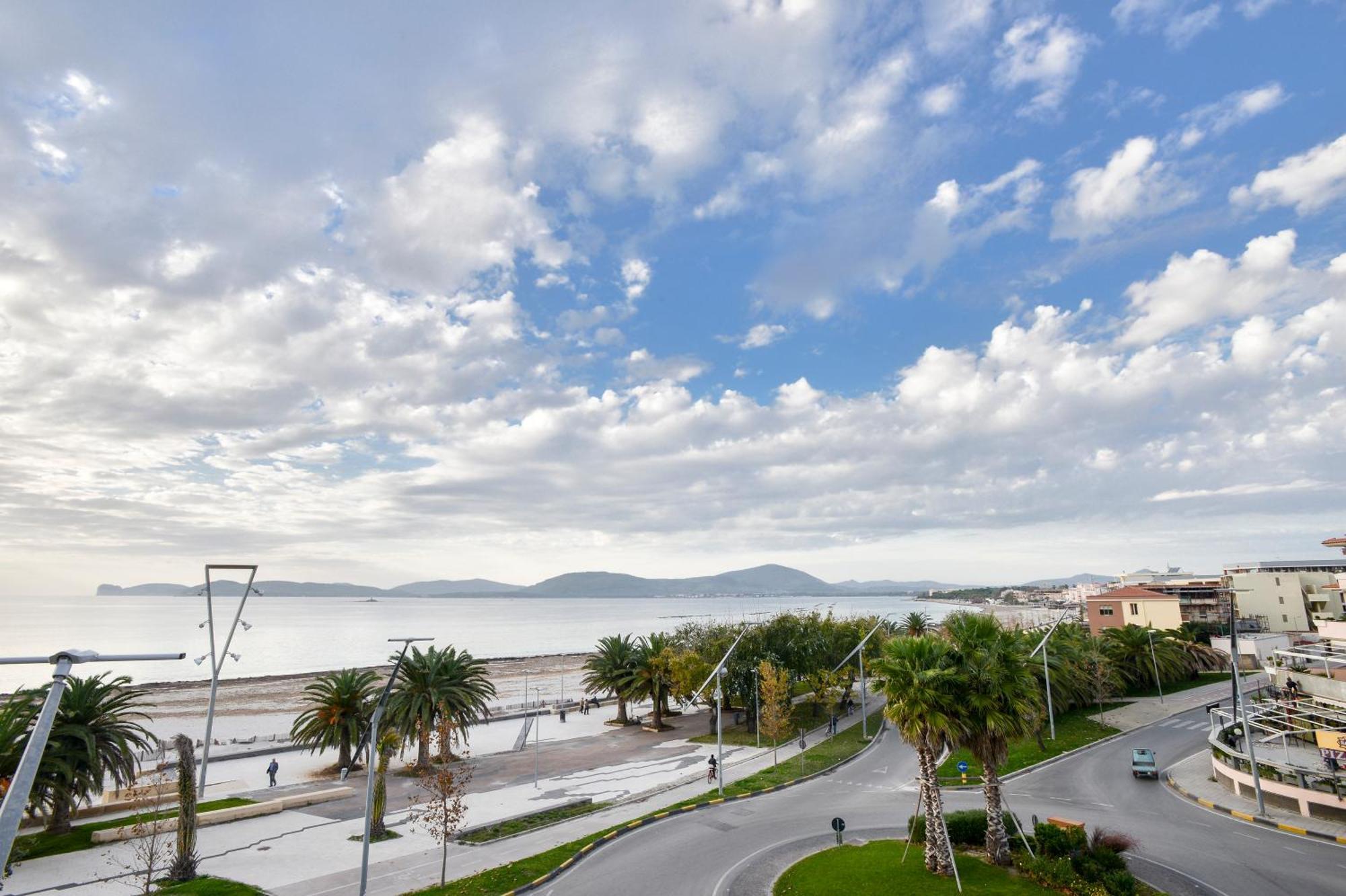 Luxury Garibaldi Apartman Alghero Kültér fotó